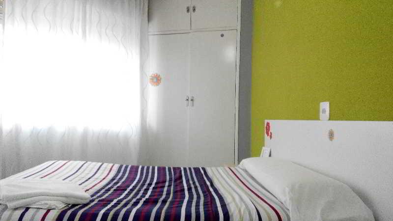 Arjori Rooms Hostal Саламанка Экстерьер фото