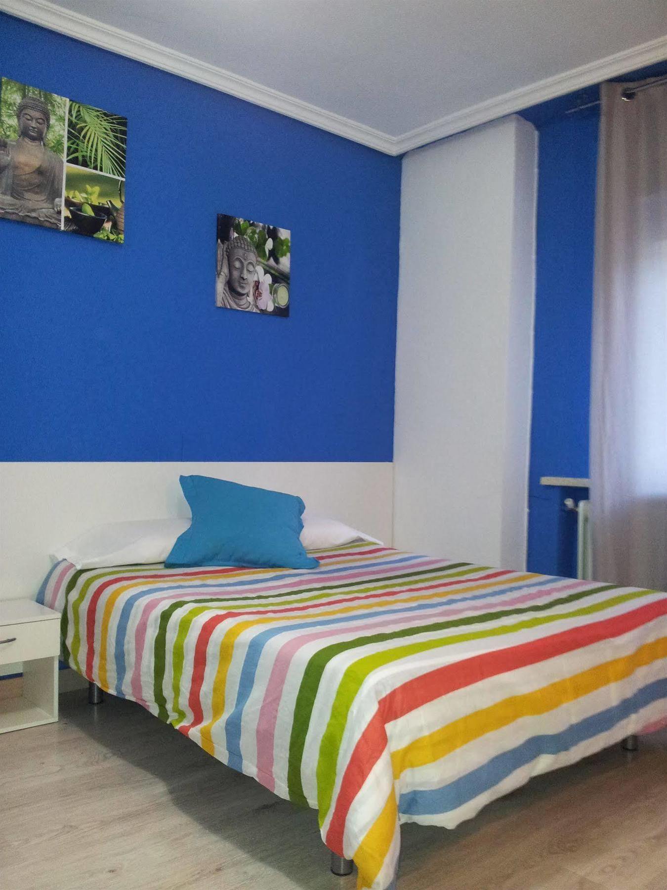 Arjori Rooms Hostal Саламанка Экстерьер фото